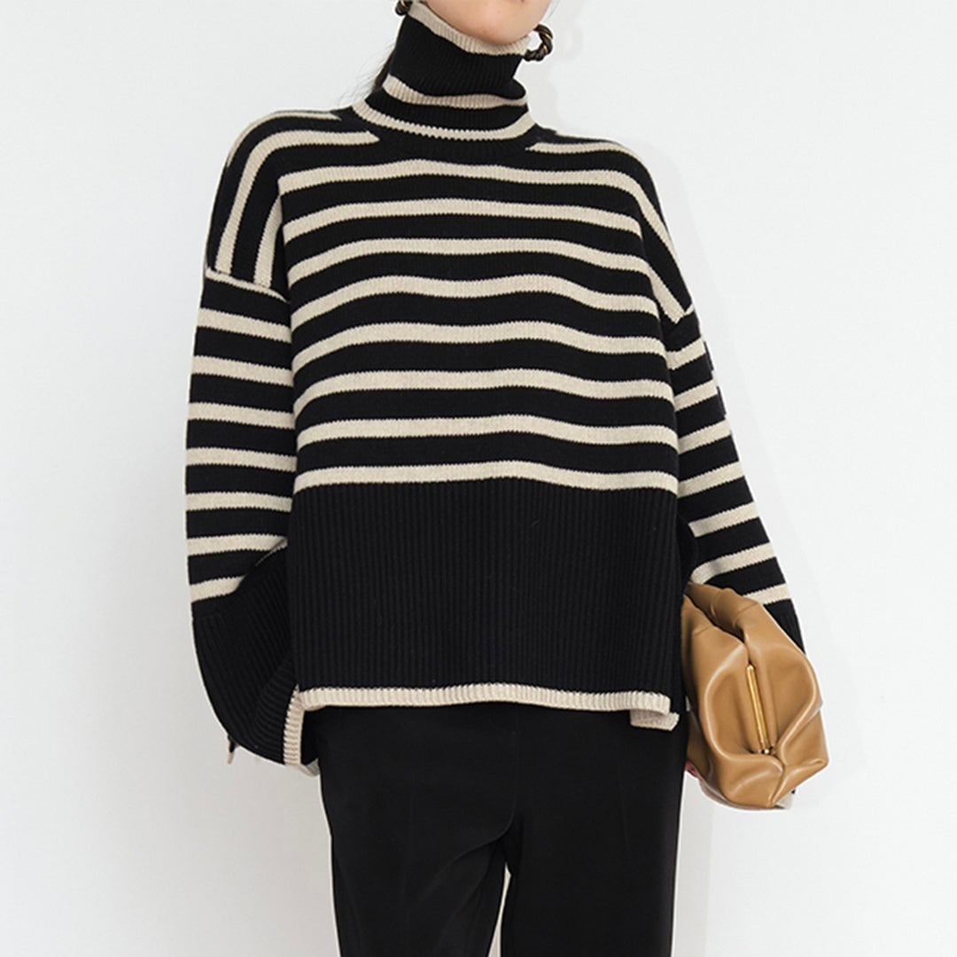 Rollkragenpullover mit Streifen